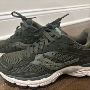 Saucony Omni 9 Army Green